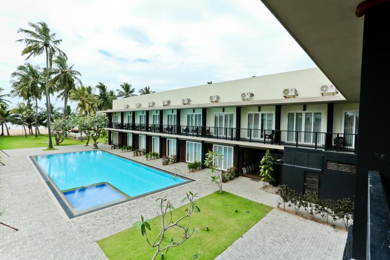 Golden Star Beach Hotel Negombo Kültér fotó