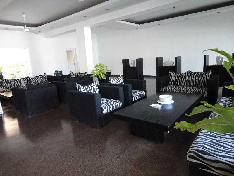 Golden Star Beach Hotel Negombo Kültér fotó