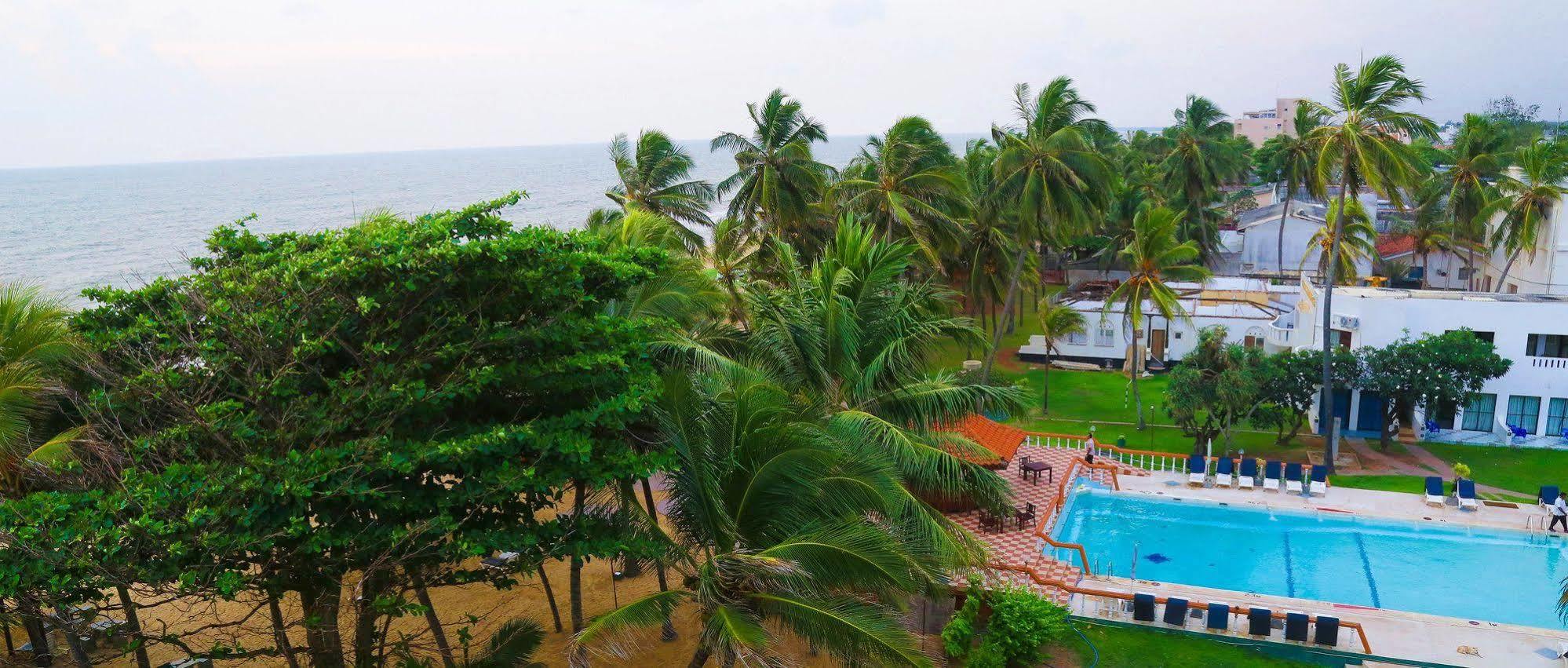 Golden Star Beach Hotel Negombo Kültér fotó